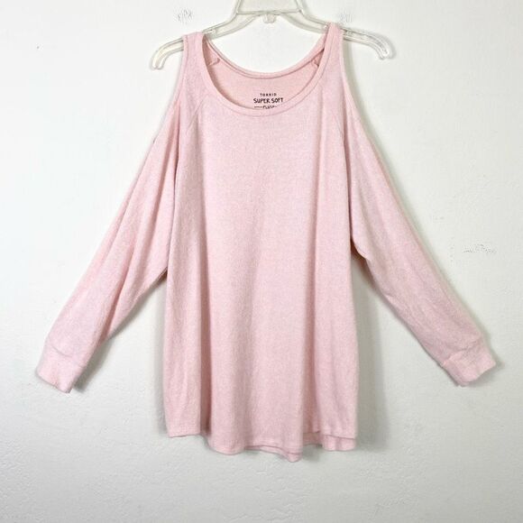 Torrid Super Soft Plush Light Pink Cold Shoulder Sweater Top Size 1X - Picture 2 of 6